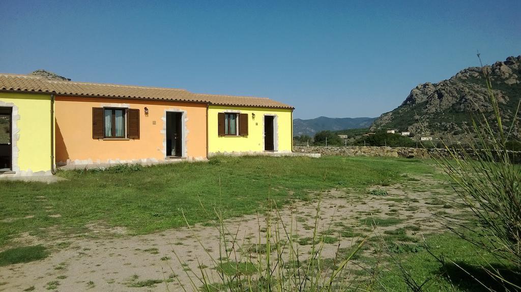 Agriturismo B&B Casteldoria Santa Maria  Zewnętrze zdjęcie